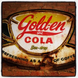 Gold-en Cola
